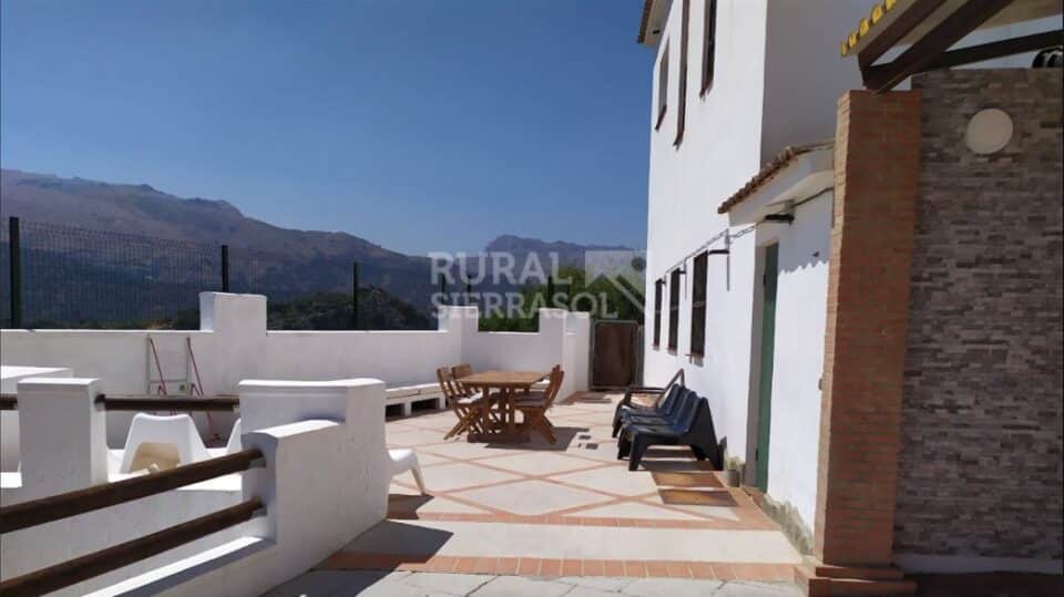 Preciosa Casa Rural en Benaoján con piscina, barbacoa y chimenea - Imagen 7