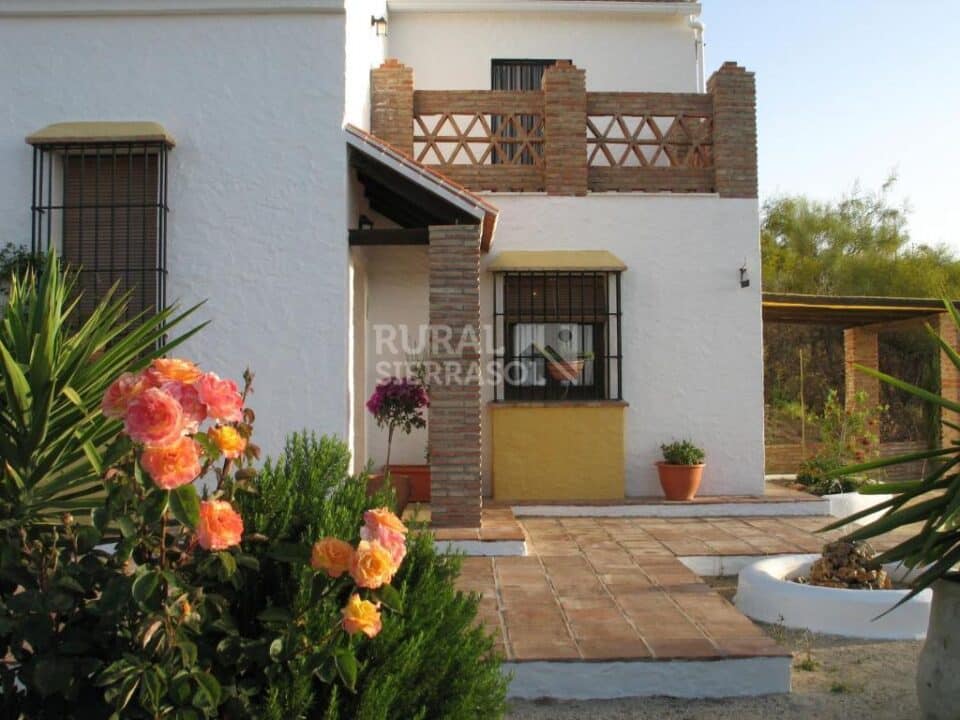 Acogedora Casa Rural en Casabermeja, con piscina, barbacoa y wifi - Imagen 9