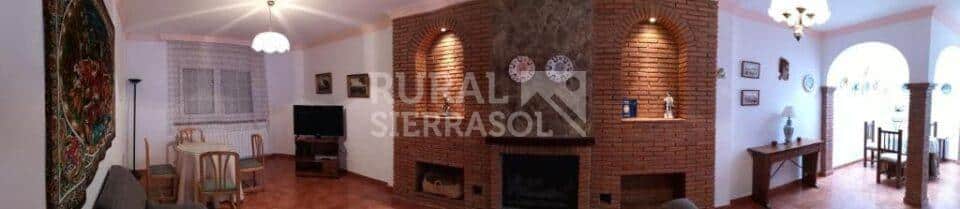 Acogedora Casa Rural en Cuevas del Becerro, con chimenea y calefacción - Imagen 17