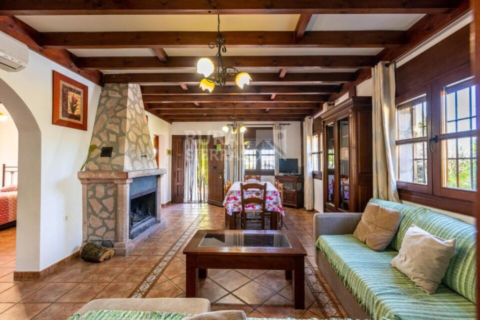 Casa Rural en Villanueva de la Concepción, con piscina, aire acondicionado y barbacoa - Imagen 7