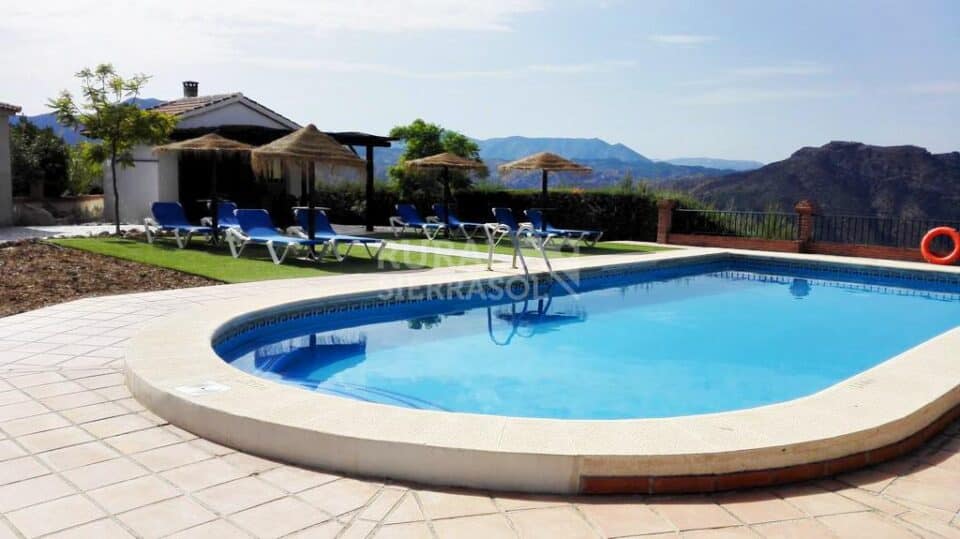 Casa Rural en El Chorro con preciosas vistas, piscina y barbacoa - Imagen 2