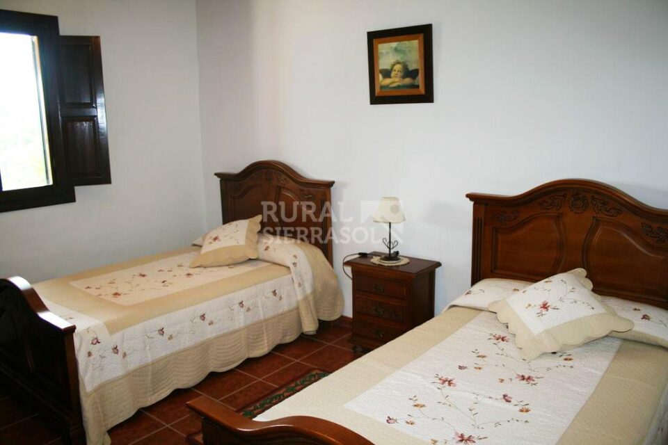 Casa Rural en El Chorro con preciosas vistas, piscina y barbacoa - Imagen 10