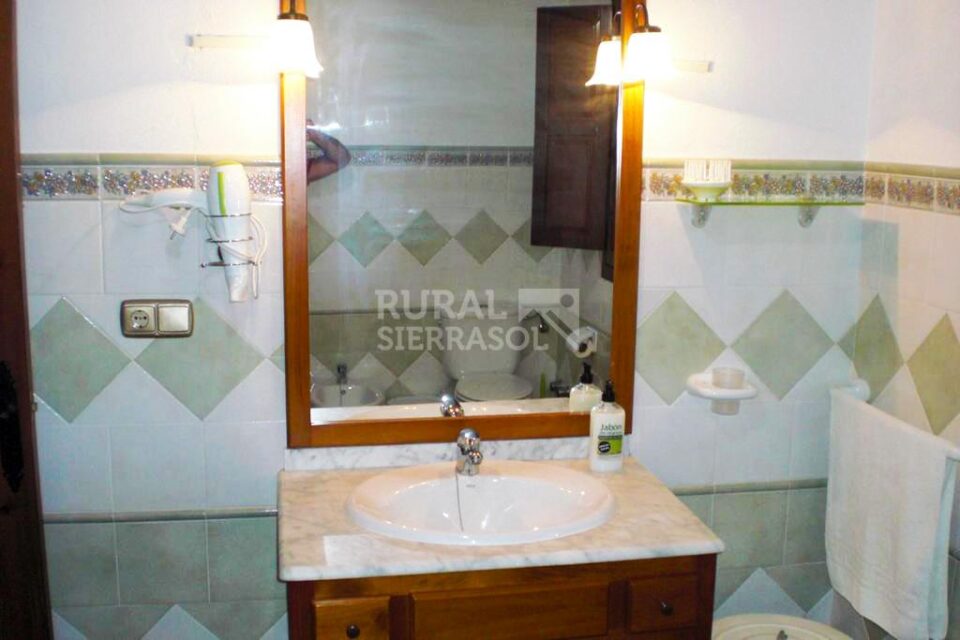 Casa Rural en El Chorro con preciosas vistas, piscina y barbacoa - Imagen 12