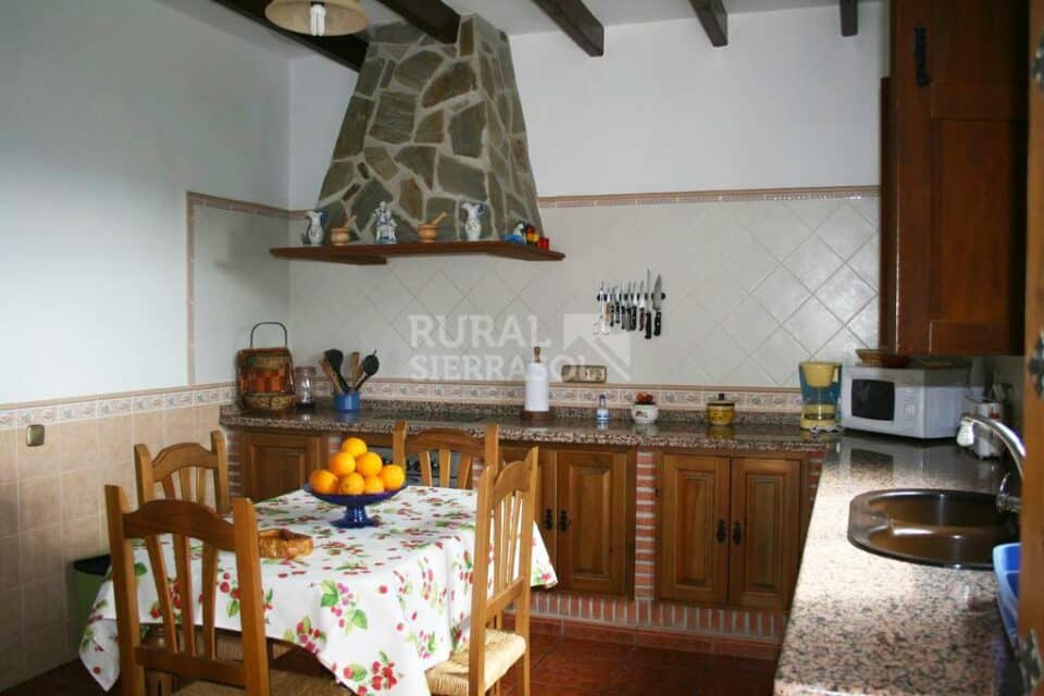 Casa Rural en El Chorro con preciosas vistas, piscina y barbacoa - Imagen 15