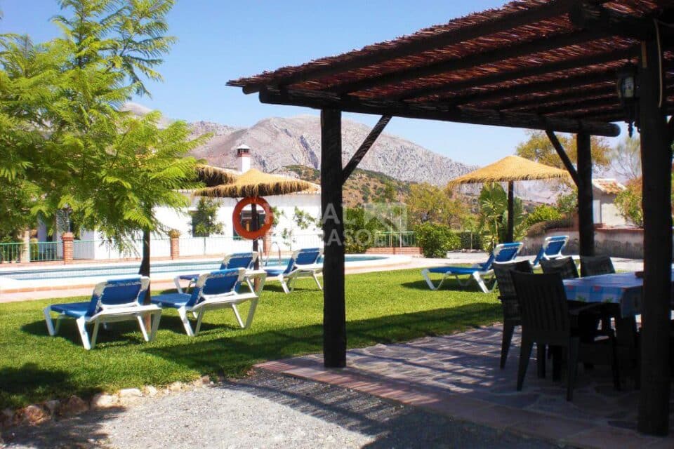 Casa Rural en El Chorro con preciosas vistas, piscina y barbacoa - Imagen 18