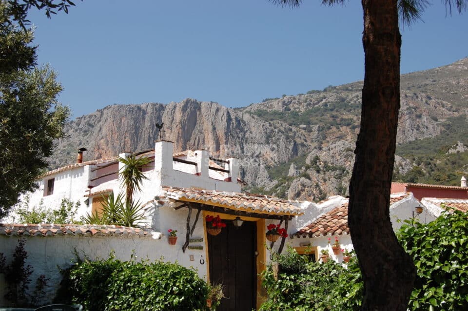 Casa Rural en Alfarnatejo con piscina, barbacoa y gran jardín - Imagen 67