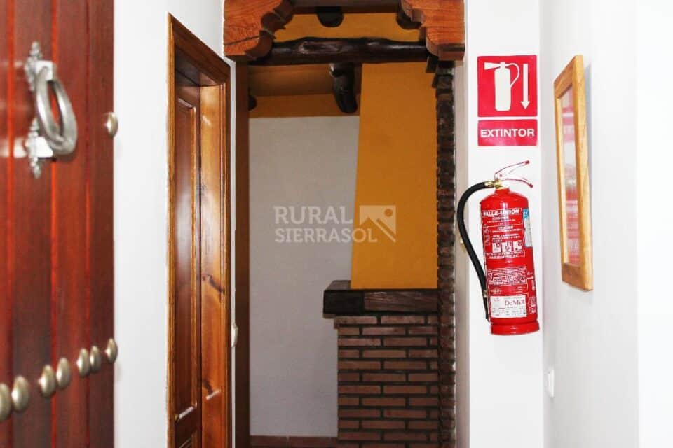 Espléndido Alojamiento Rural en Capileira, con espectaculares vistas a Sierra Nevada - Imagen 8