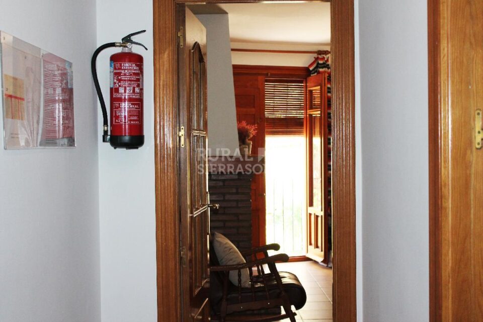Acogedor Apartamento Rural en Capileira, con bonitas vistas a la sierra - Imagen 8