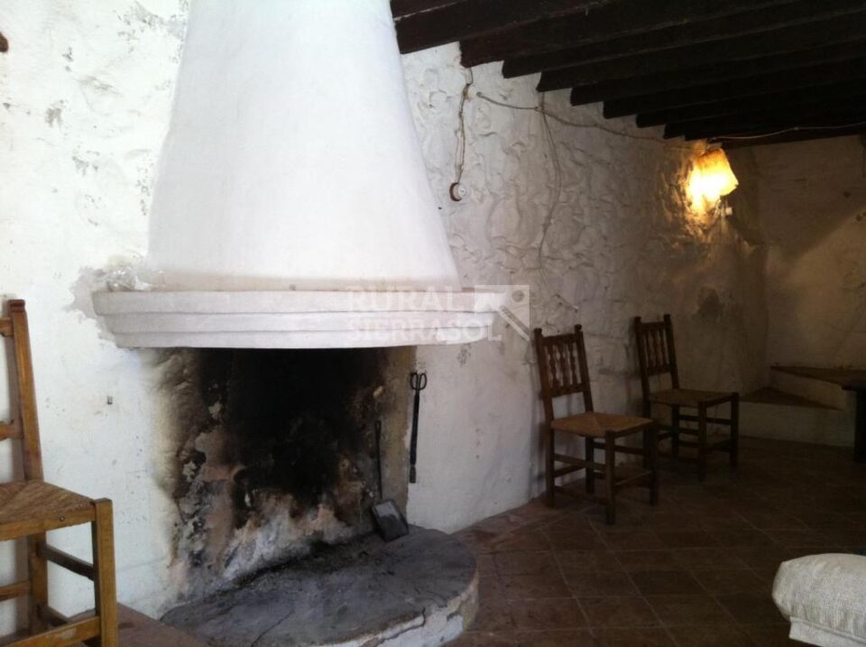 Casa Rural en Casabermeja con chimenea y barbacoa - Imagen 8
