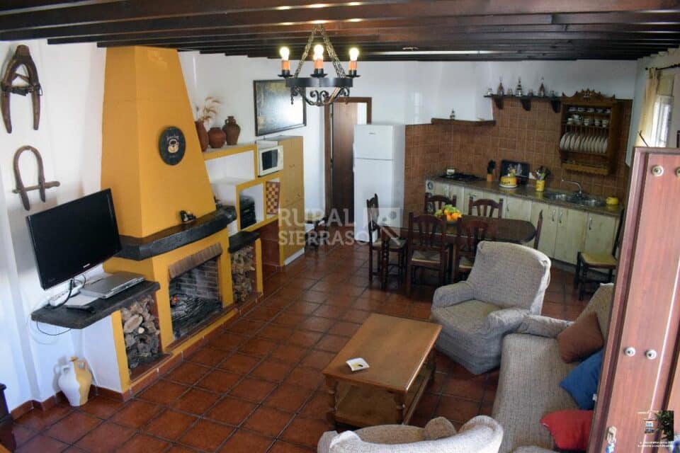 Espléndida Casa Rural en Cuevas del Becerro con chimenea, calefacción, aire acondicionado - Imagen 9