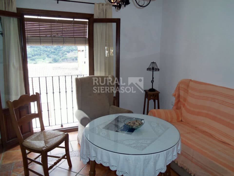 Apartamento Rural en Genalguacil, con estufa de leña - Imagen 10