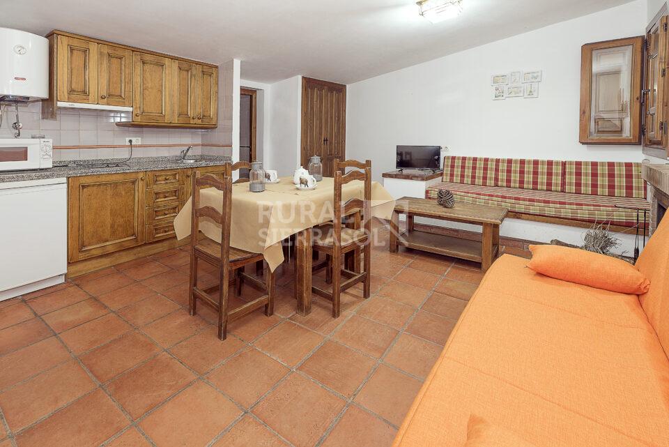 Acogedora Cabaña Rural en Huétor de Santillán, con piscina y barbacoa - Imagen 8