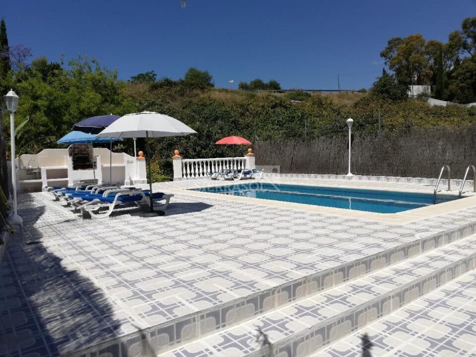 Bonita Villa a 3 km de la playa - Imagen 15