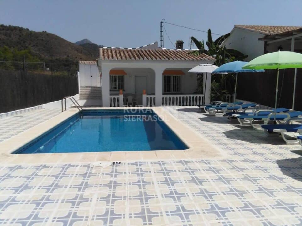 Bonita Villa a 3 km de la playa - Imagen 23