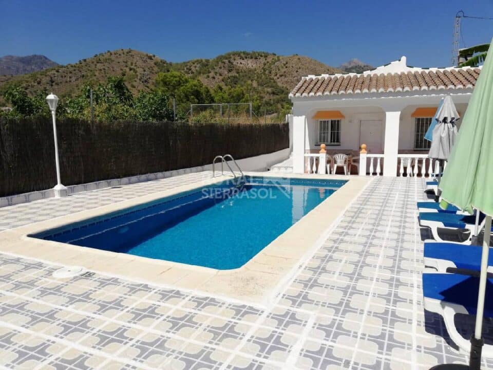 Bonita Villa a 3 km de la playa - Imagen 26