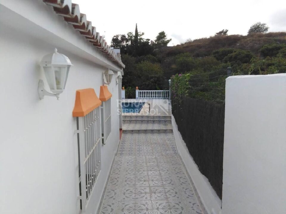 Bonita Villa a 3 km de la playa - Imagen 30