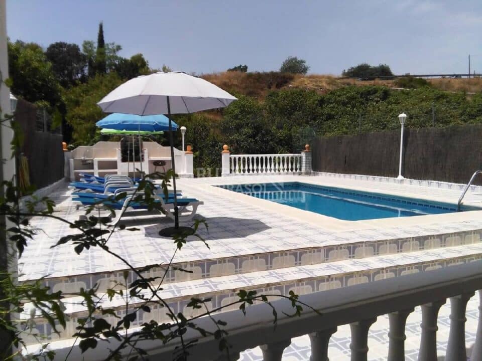 Bonita Villa a 3 km de la playa - Imagen 55
