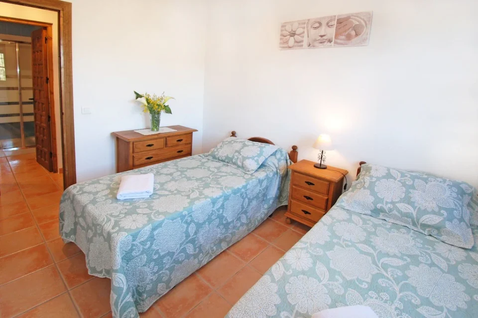 Preciosa Casa Rural en Comares, con piscina climatizada - Imagen 13