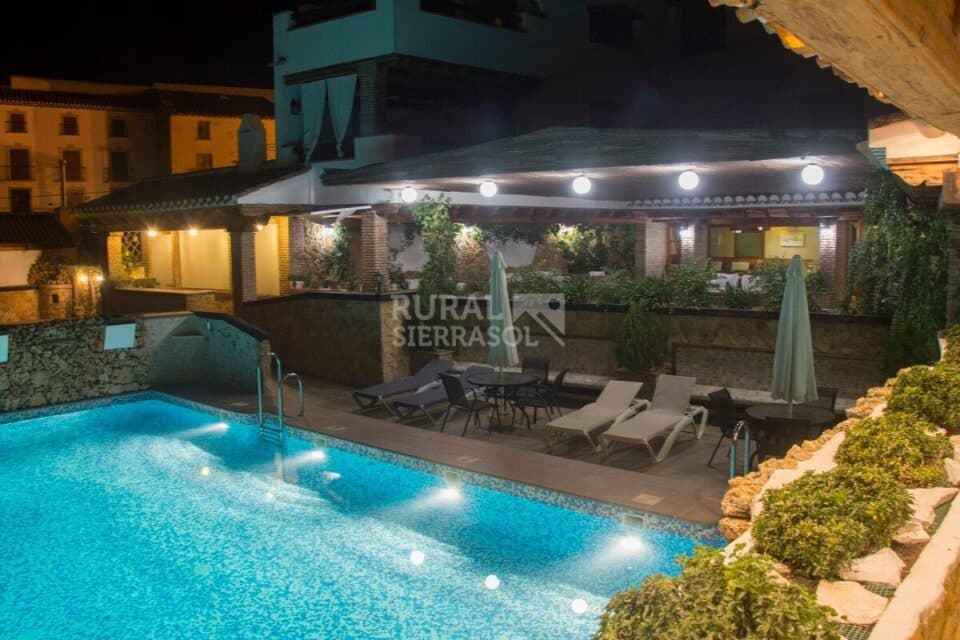 Sensacional apartamento rural en pleno Altiplano de Granada, con chimenea, piscina y wifi - Imagen 25