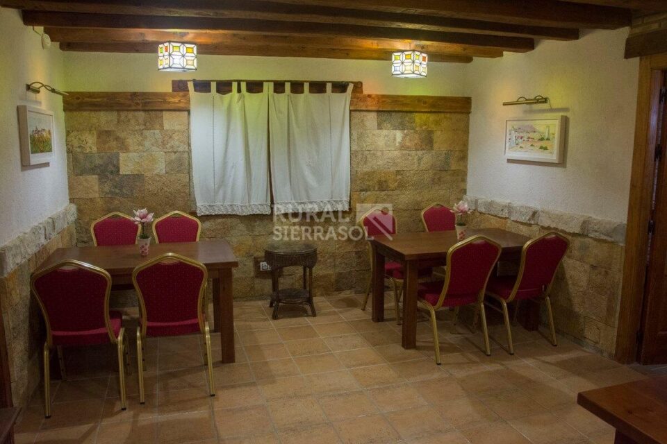 Sensacional apartamento rural en pleno Altiplano de Granada, con chimenea, piscina y wifi - Imagen 45