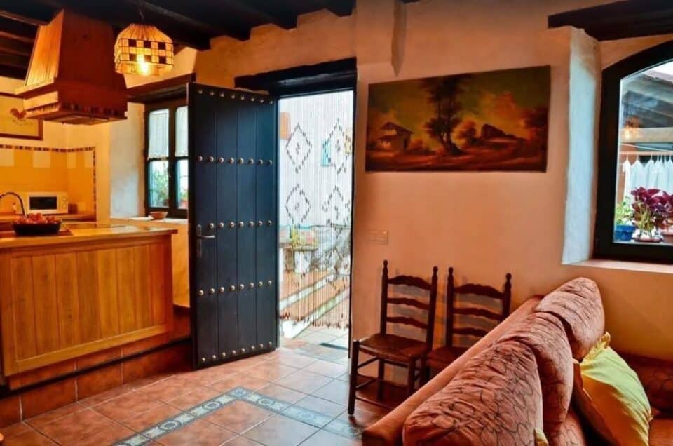 Casa Rural en Cortes de la Frontera con spa-hidromasaje, chimenea y barbacoa - Imagen 9
