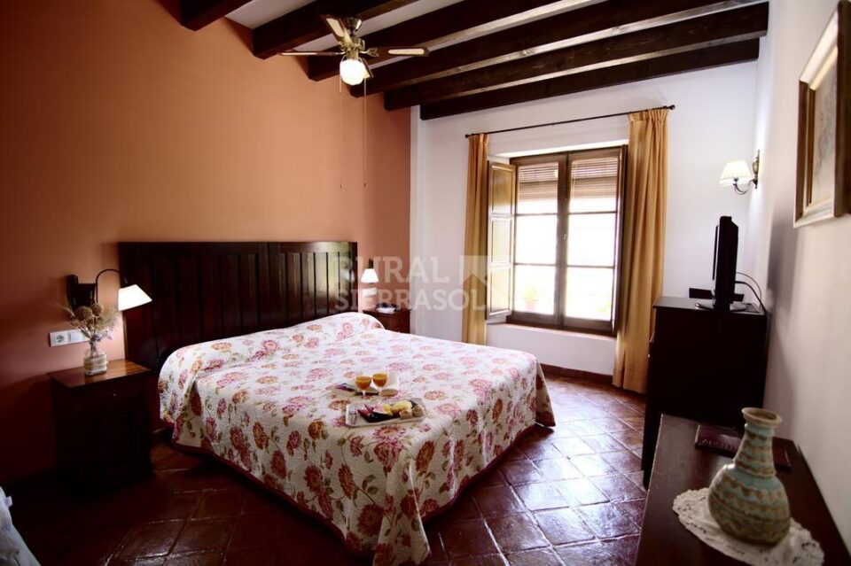 Fantástico Hotel Rural con Spa, al sur del Torcal de Antequera - Imagen 9