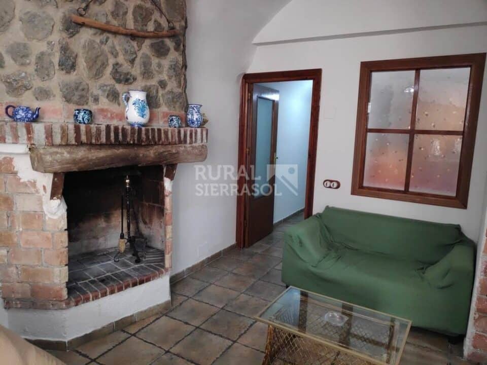 Amplia casa cueva en Baza, con piscina, barbacoa y wifi - Imagen 9