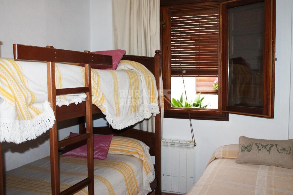 Hermoso alojamiento rural en Capileira, con wifi y calefacción central - Imagen 9