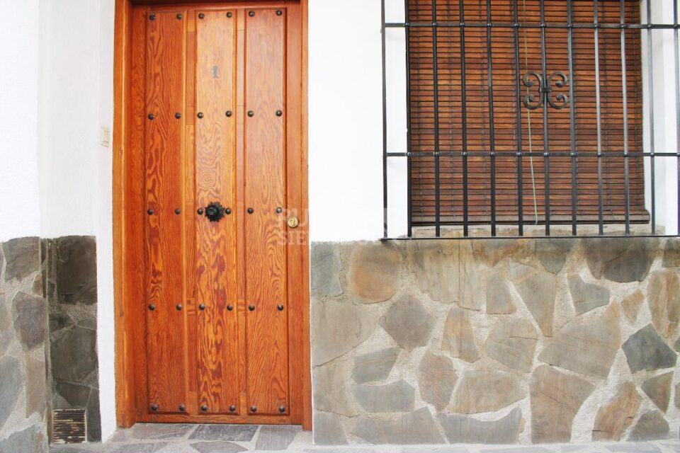 Fantástico Apartamento Rural en Capileira, con chimenea y wifi - Imagen 9