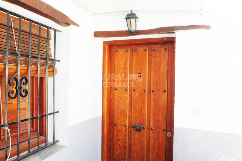 Espléndido Apartamento Rural en Capileira, con chimenea y calefacción central - Imagen 9