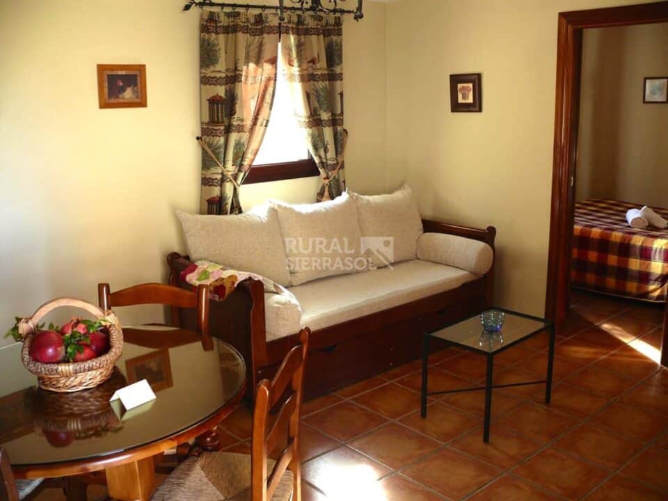 Espléndida Casa Rural con chimenea, calefacción y barbacoa, en Sierra Nevada - Imagen 9
