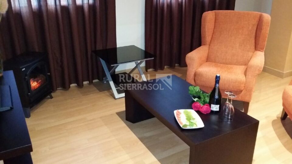 Maravillosa Junior Suite con Jacuzzi, a 15 minutos de Granada - Imagen 15
