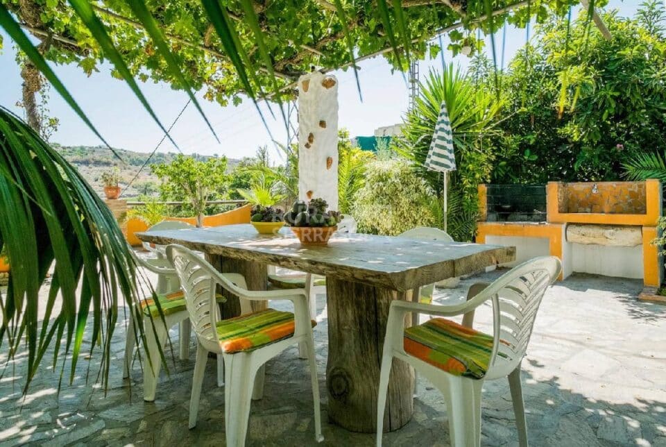 Bonita Villa en Nerja, a 10 minutos de la playa - Imagen 3