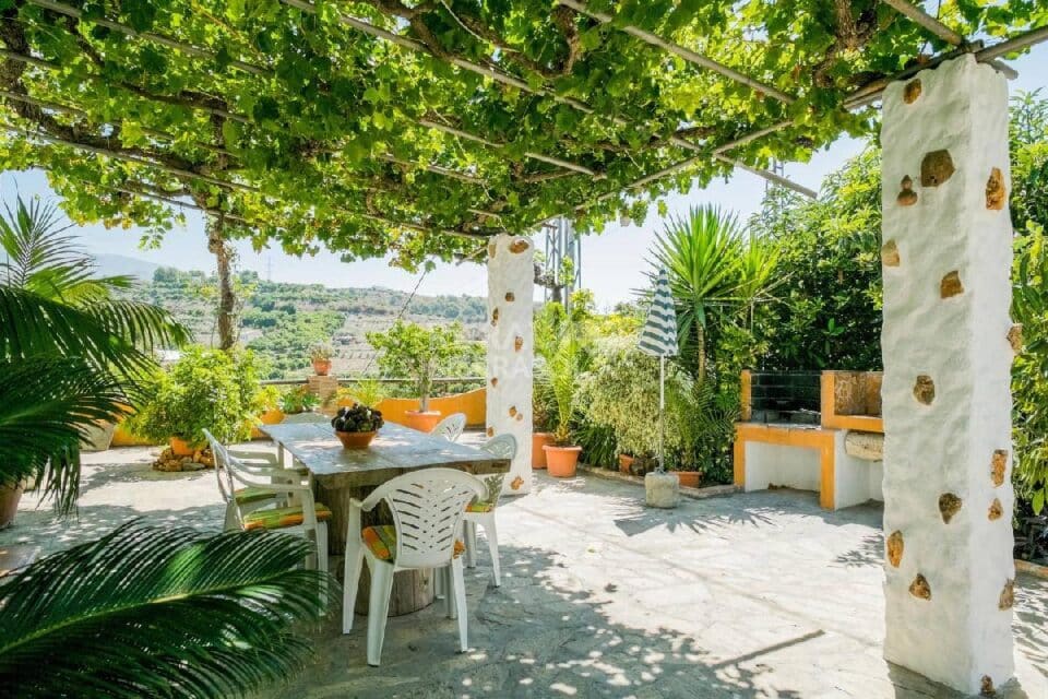 Bonita Villa en Nerja, a 10 minutos de la playa - Imagen 4