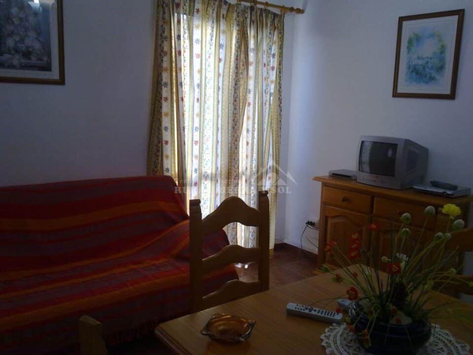 Apartamento Rural cerca de la playa con piscina, aire acondicionado y wi-fi - Imagen 41