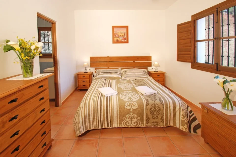 Preciosa Casa Rural en Comares, con piscina climatizada - Imagen 22