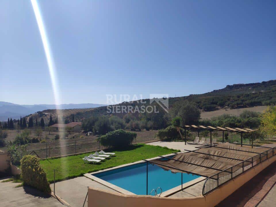 Vista de piscina de casa rural en Periana (Málaga) referencia 1086