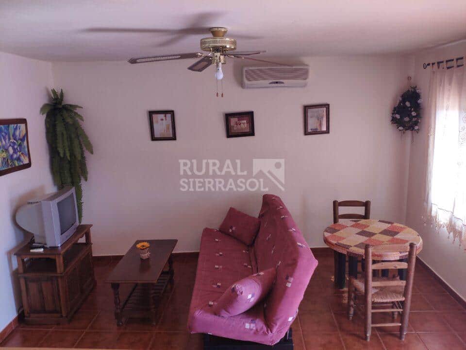 Sofá de casa rural en Periana (Málaga) referencia 1086