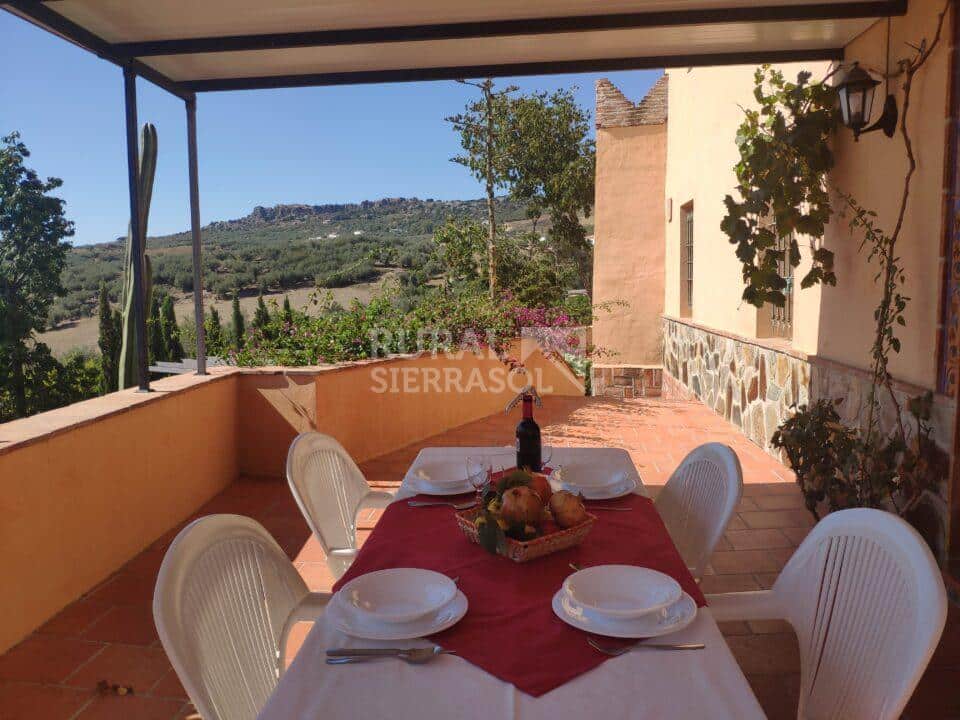 Terraza de casa rural en Periana (Málaga) referencia 1086