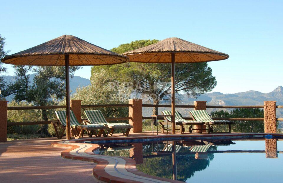 Piscina de Casa rural en El Gastor (Cádiz)-2230