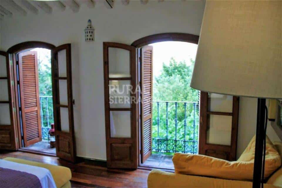 Excepcional Cortijo en El Gastor con piscina, chimenea y calefacción central - Imagen 10