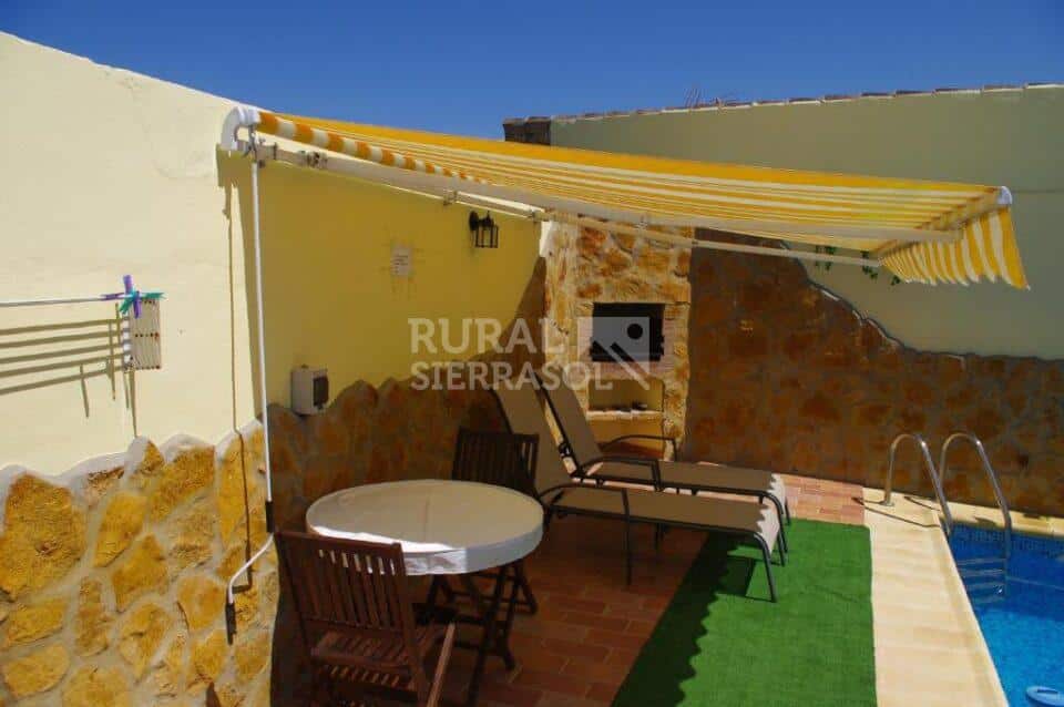 Acogedora Casa Rural en El Gastor con piscina, barbacoa y chimenea - Imagen 14
