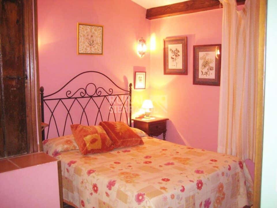 Bonito Apartamento Rural en Segura de la Sierra, con wifi, chimenea y calefacción - Imagen 10