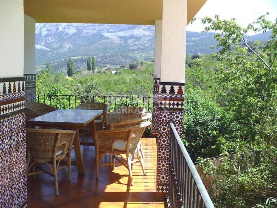Preciosa Villa en Torres, con piscina y barbacoa - Imagen 10