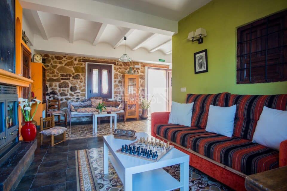 Encantadora Casa Rural en Chiclana de Segura, con preciosas vistas, chimenea, calefacción - Imagen 90