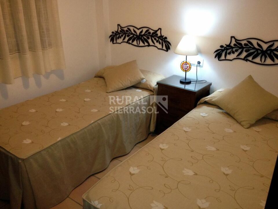 Precioso Apartamento Dúplex en Luque, con piscina y aire acondicionado - Imagen 24