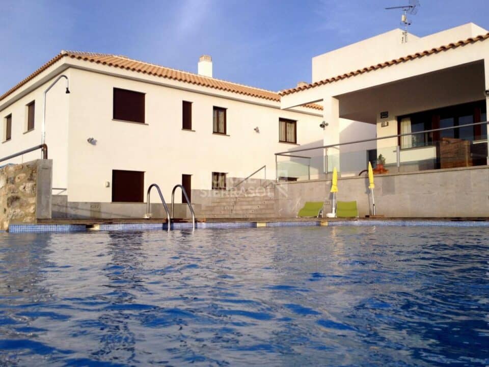 Precioso Apartamento Dúplex en Luque, con piscina y aire acondicionado - Imagen 45