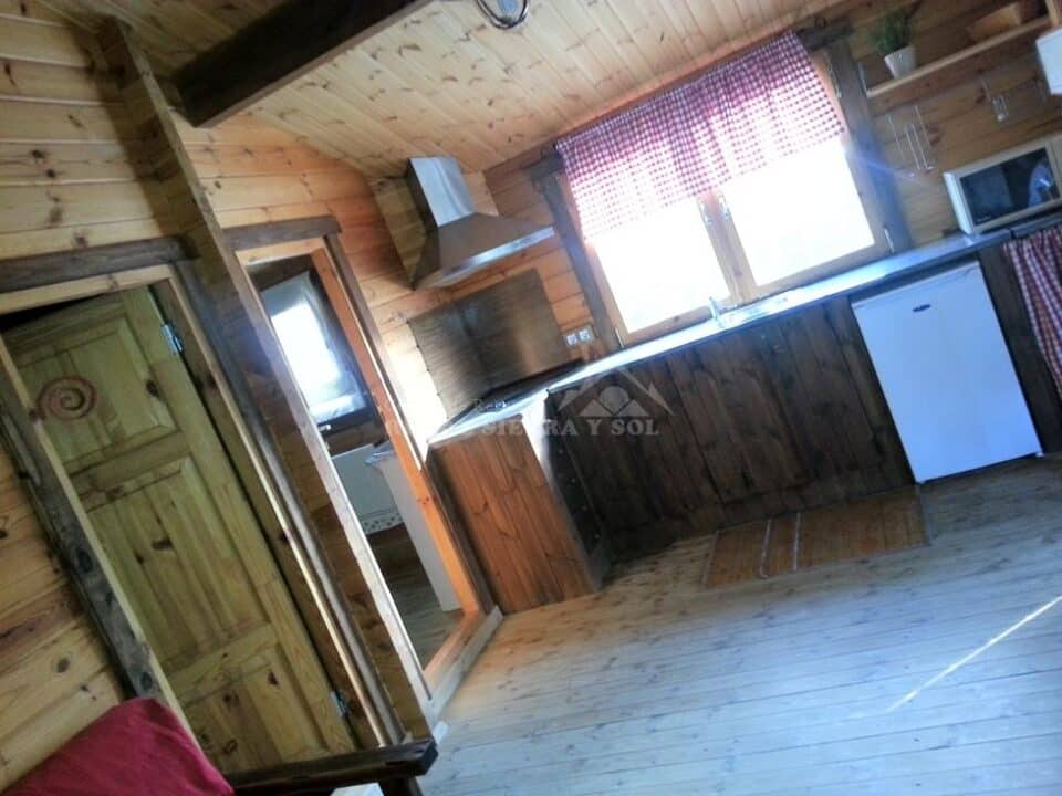 Preciosa Cabaña de Madera en Setenil de las Bodegas con wi-fi y aire acondicionado - Imagen 23