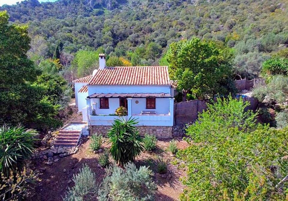Acogedora Casa Rural en El Gastor ideal para parejas - Imagen 2