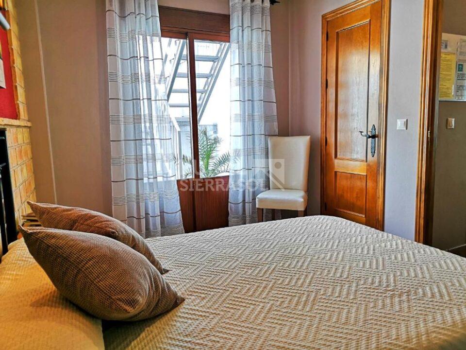 Acogedora Casa Rural en el casco histórico de Cazorla, con aire acondicionado y wifi - Imagen 12